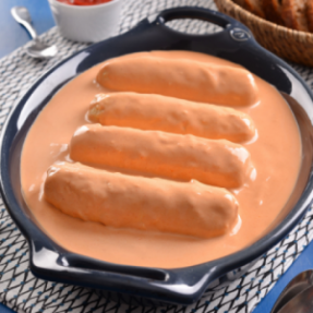 Quenelle de brochet sauce...